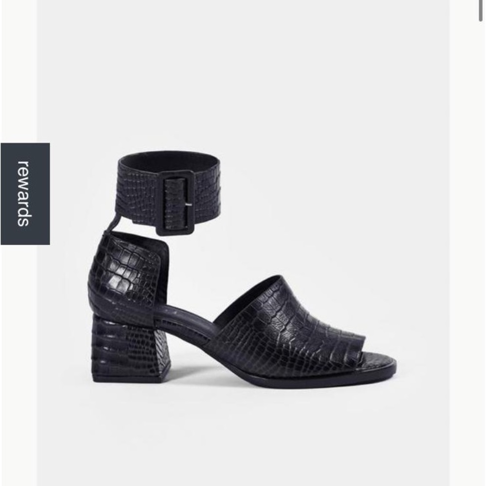 BUL navy crocodile heels available in green as well